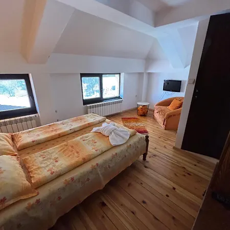 Gæstehus Yovkovata Kyshta Chiflik (Lovech)