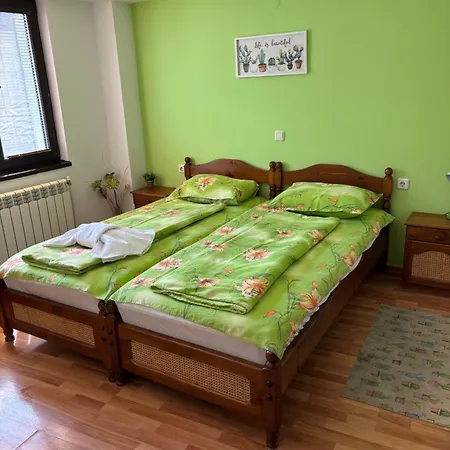 게스트하우스 Yovkovata Kyshta