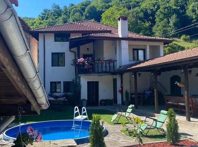 Yovkovata Kyshta Gæstehus 3*