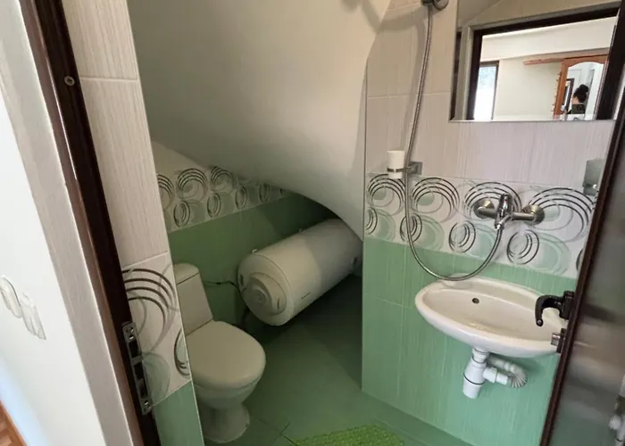 Yovkovata Kyshta Chiflik (Lovech)