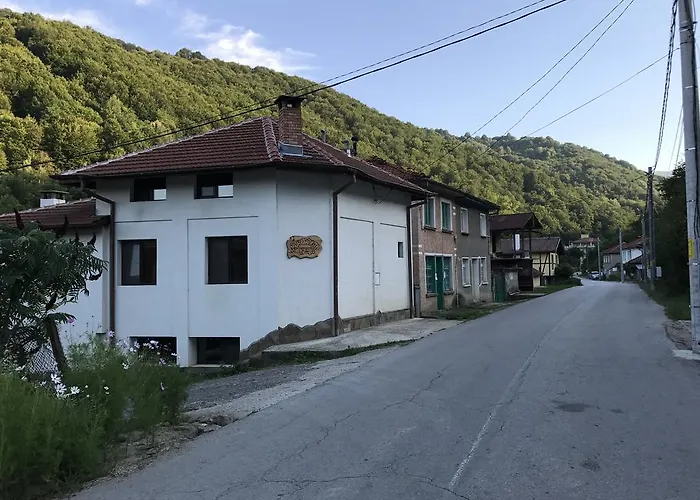 Yovkovata Kyshta 3* Chiflik (Lovech)